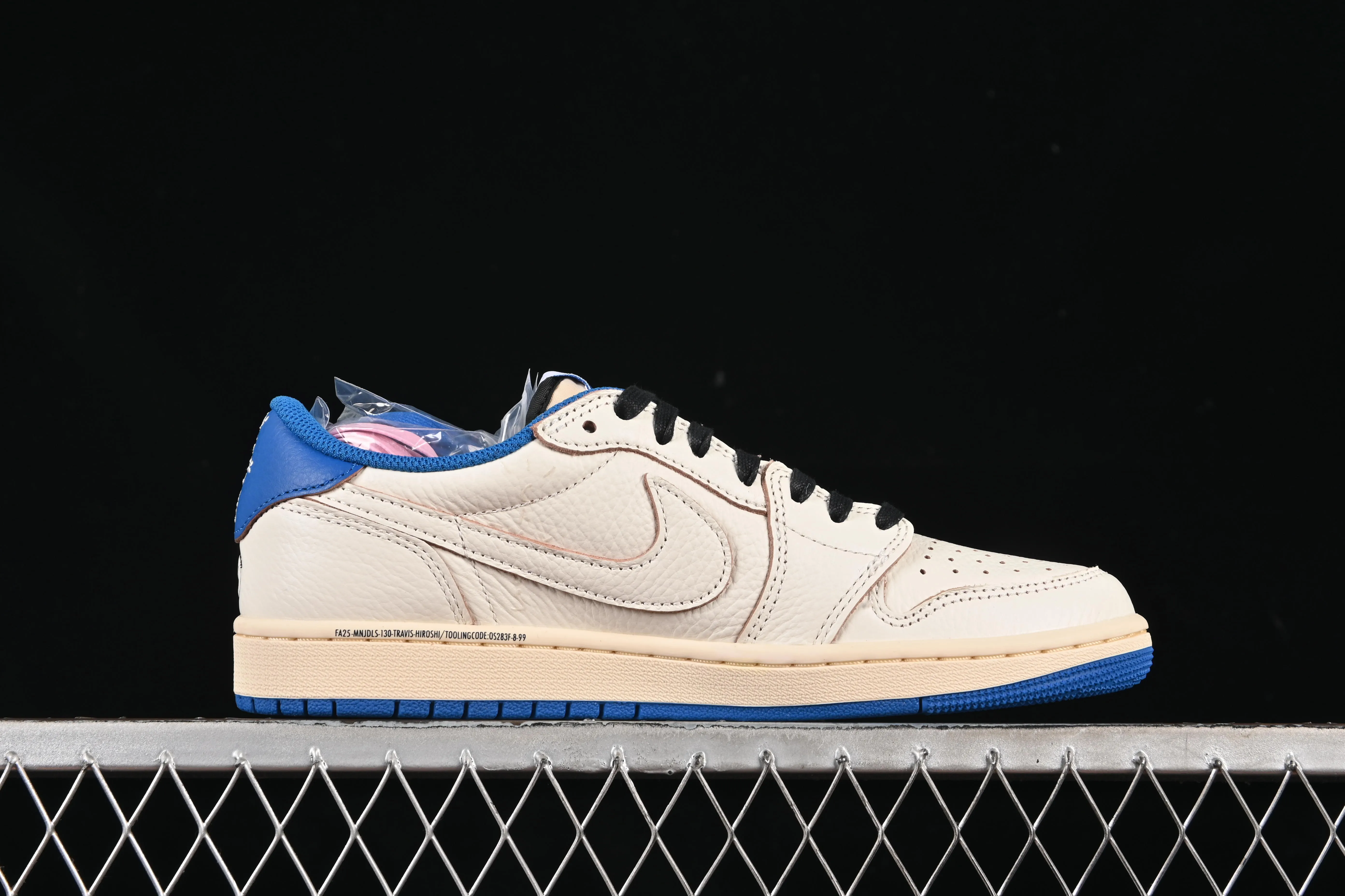 All categories Air Jordan Jordan series basketball shoes Air Jordan 1 Low LJR version Travis Scott x Air Jordan 1 Low OG AJ1 Joe 1 undercut low DM7866-104